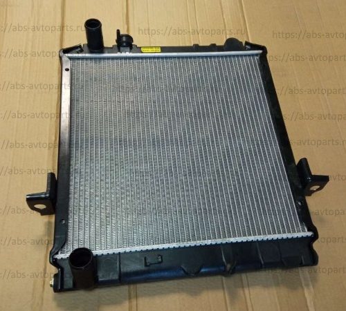 Радиатор системы охлаждения двигателя ISUZU Elf, NKR66, NKR71 (450x470)